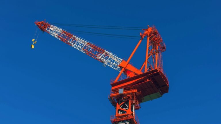 Truck Mounted Crane